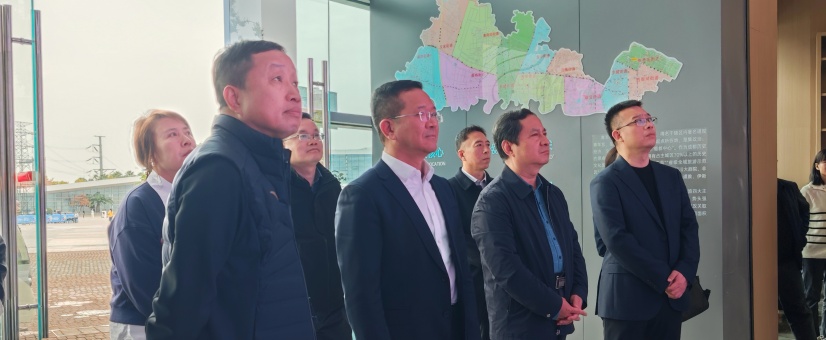 中國樂凱與保定市競秀區共同赴成都傳媒集團考察交流